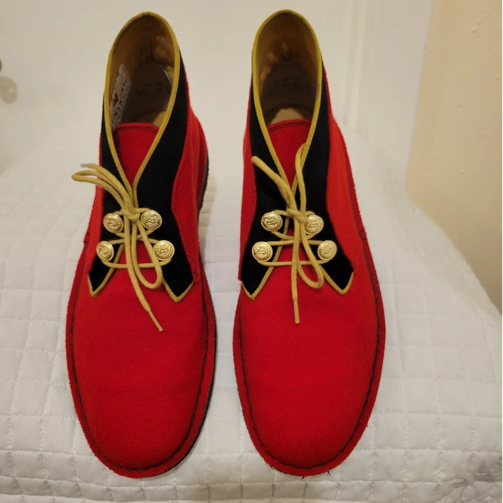 Clarks Mens 10.5 Hainsworth Wool Desert Boots The Beatles Inspired Sgt.‎ Pepper